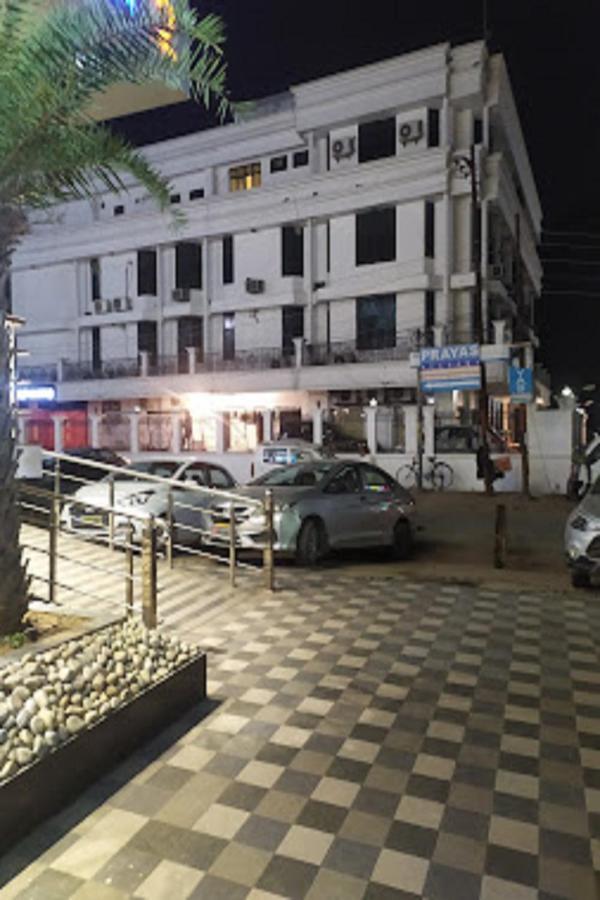 Hotel Park Regency Gorakhpur Exterior foto