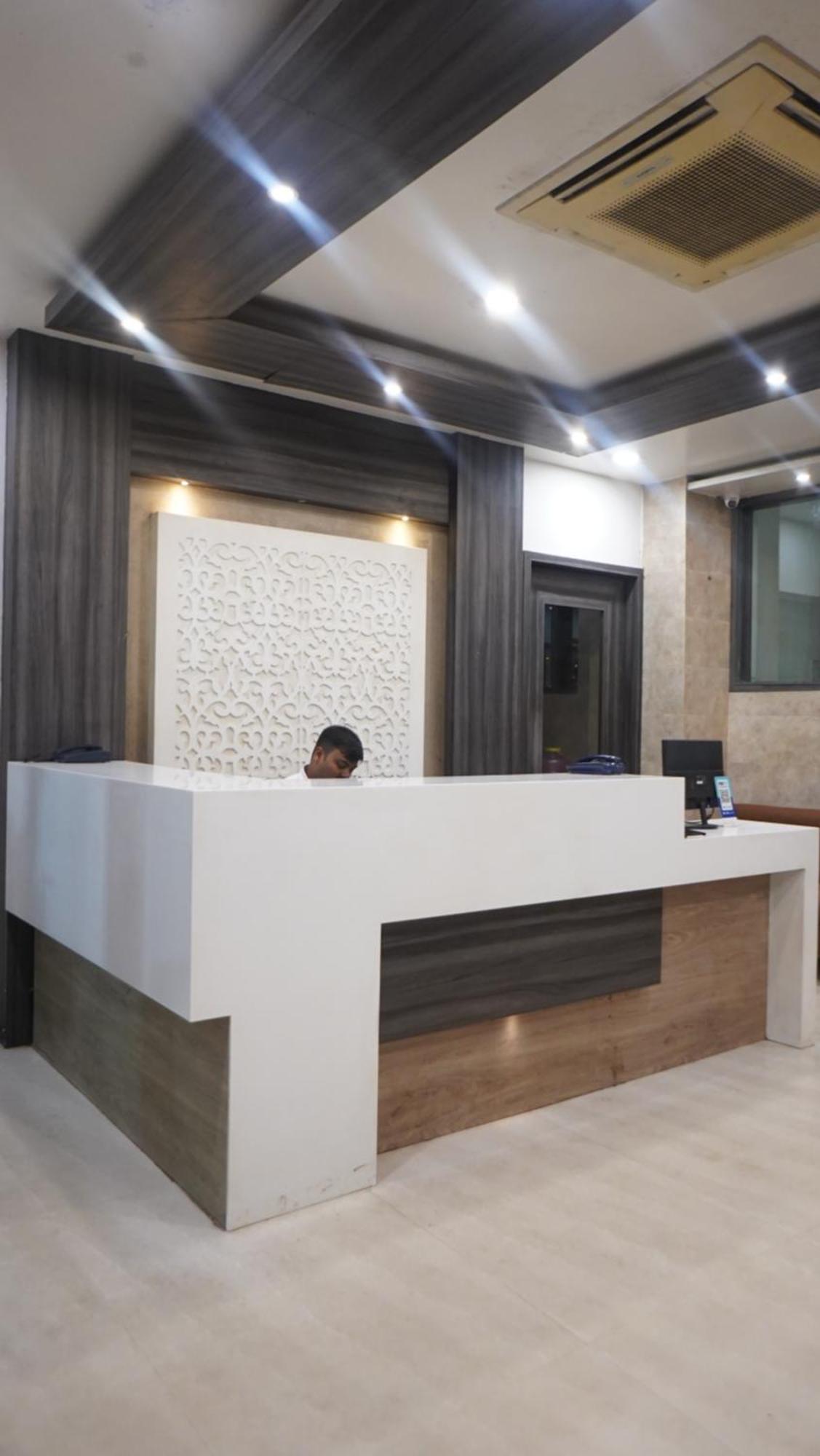 Hotel Park Regency Gorakhpur Exterior foto