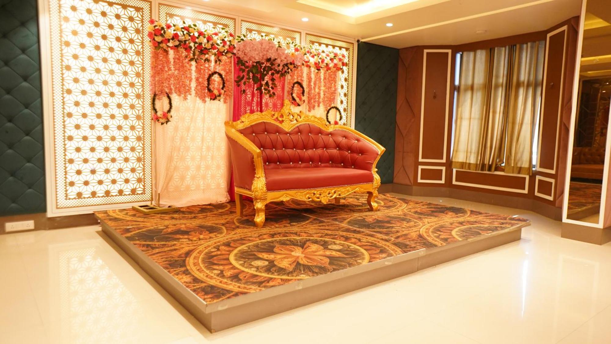 Hotel Park Regency Gorakhpur Exterior foto